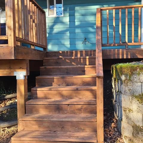 Deck stairs stained and sealed, Keizer Oregon